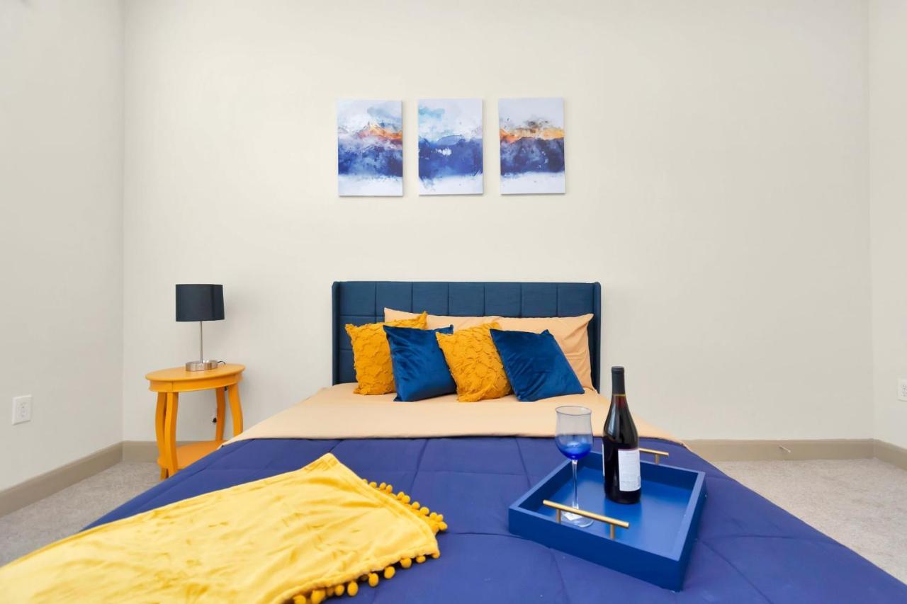 Welcome To The Suite Spot Luxury 1Bedroom Mid-Rise In Suger Land Houston Buitenkant foto
