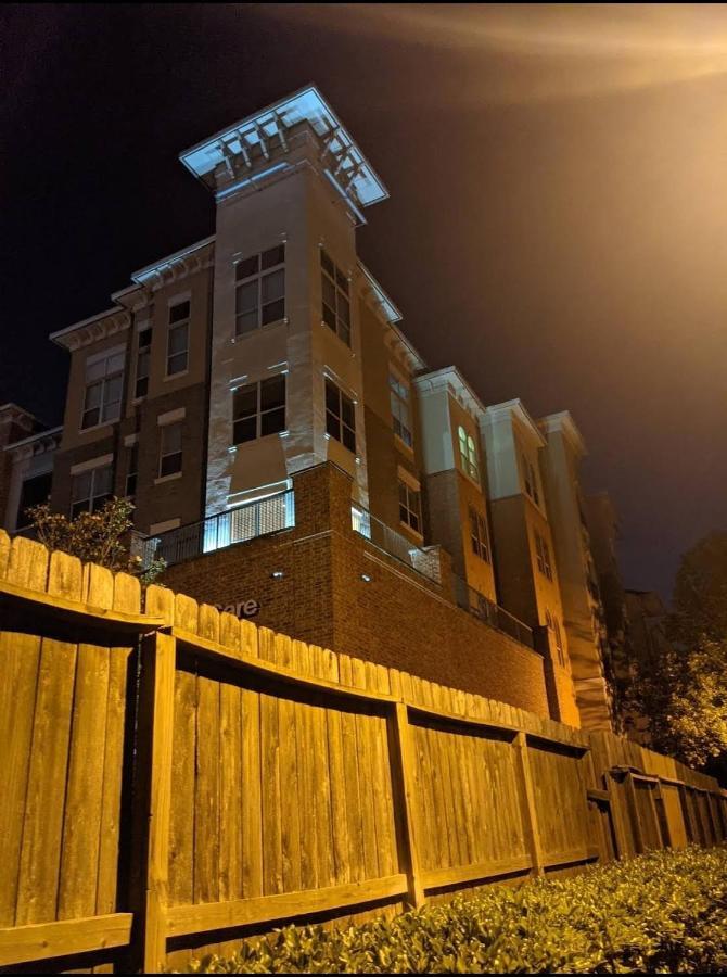 Welcome To The Suite Spot Luxury 1Bedroom Mid-Rise In Suger Land Houston Buitenkant foto
